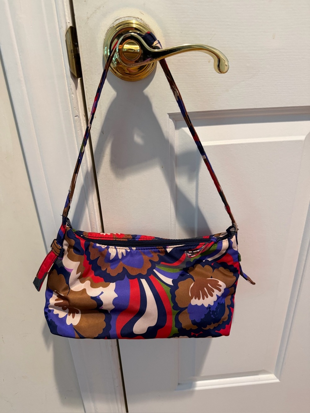 Vera Bradley Crescent Colorful Floral Print Shoulder Bag - Multicolor
